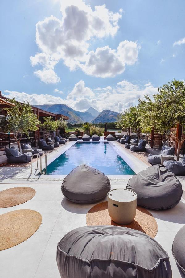 Ikaros Suites Amoudara  Екстер'єр фото
